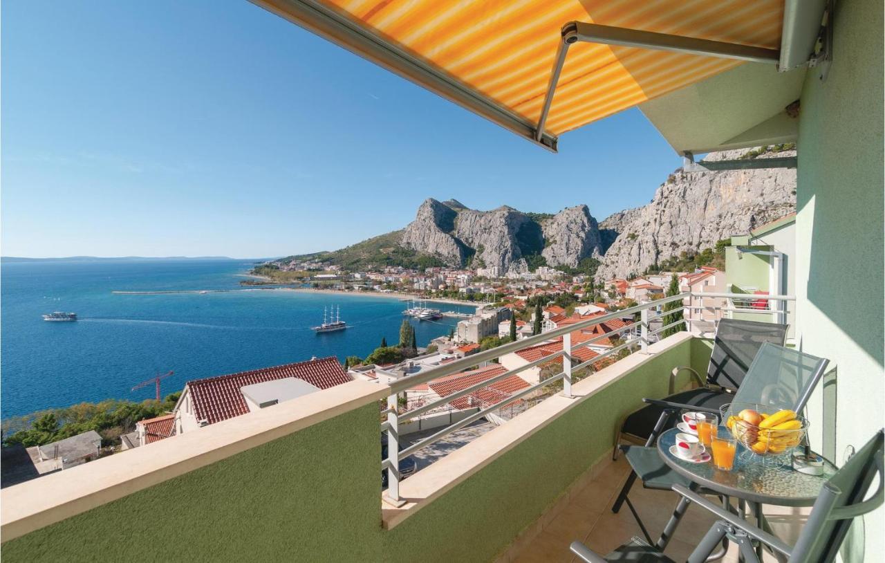 Nice Apartment In Omis With House Sea View Exterior photo
